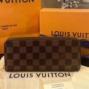 2019 Louis Vuitton Damier Ebene Clemence Red Interior Long Zippy Wallet